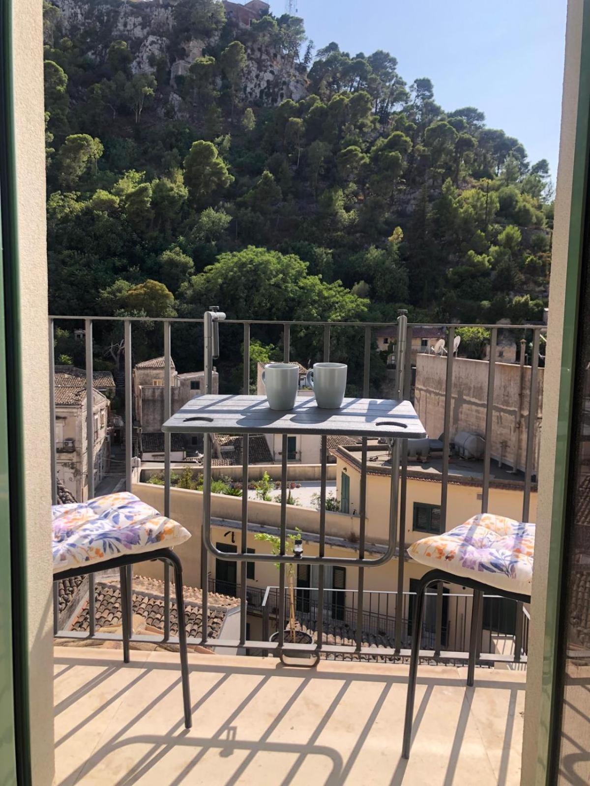 Acciana Rooms Modica Exteriör bild